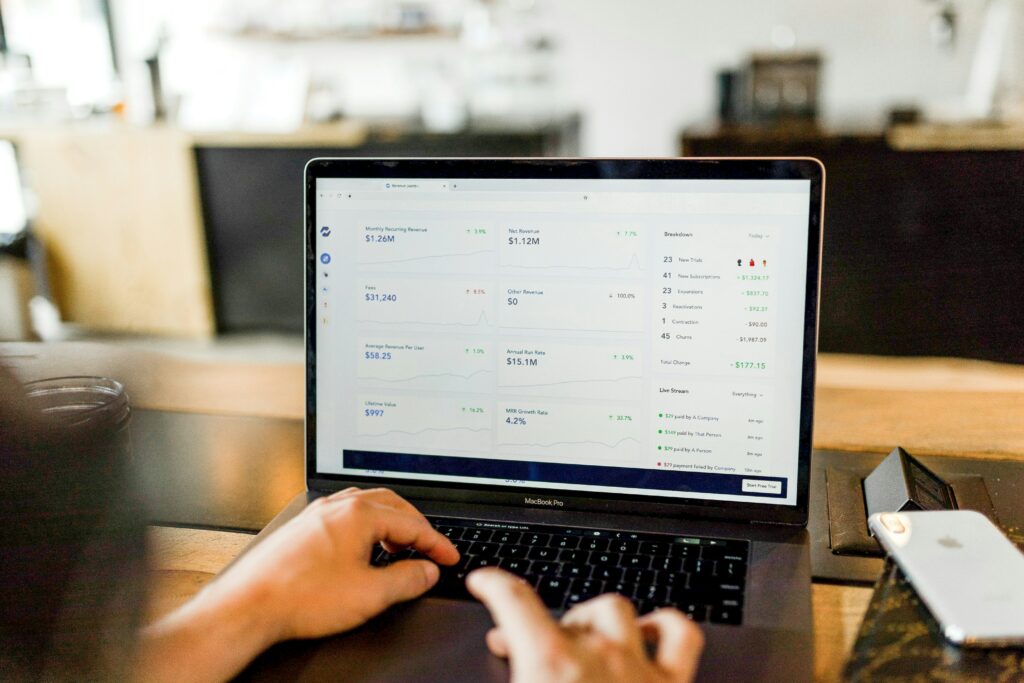 Monitoraggio e adattamento delle tue strategie SEO per Amazon